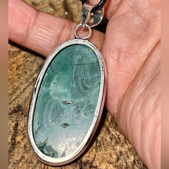 Green Malachite Pendant 2” - Picture 6 of 13